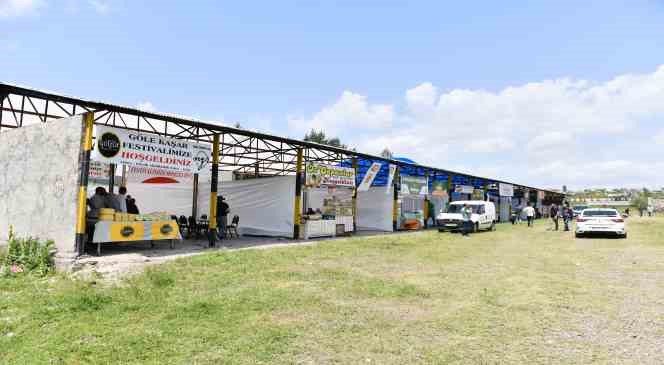 Esenyurt Belediye Başkanı Bozkurt Göle Kültür ve Kaşar Festivali’nde