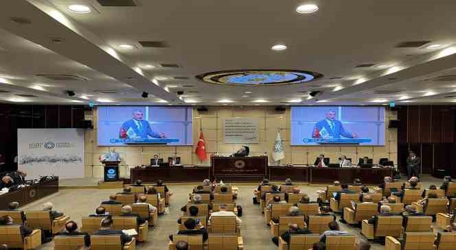 Bakan Bolat: ‘2028 yılında 400 milyar dolar mal ihracatı yapmayı hedefliyoruz’