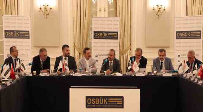 Bakan Kacır: “Güçlü Türkiye hedefi doğrultusunda sanayimizi Türkiye Yüzyılı’nın itici gücü yapmakta kararlıyız”