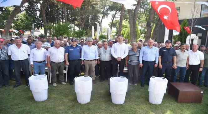 Ücretsiz sepet dağıtımı Saruhanlı’dan başladı