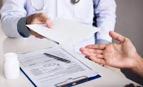 Memurun almış olduğu hastalık raporunu teslim etmesi gereken süre