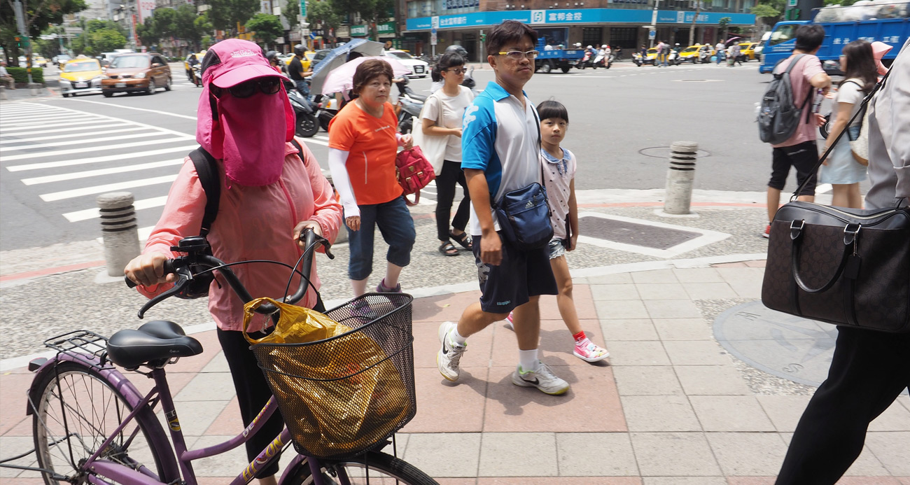 Tayvan’da sıcak hava alarmı: 38 dereceyi aştı