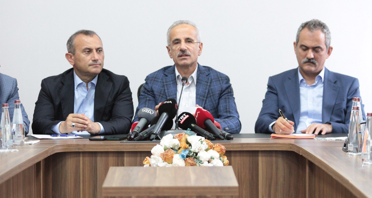 Bakan Uraloğlu sel bölgesi Ordu’da konuştu: “Radikal önlemler almalıyız”