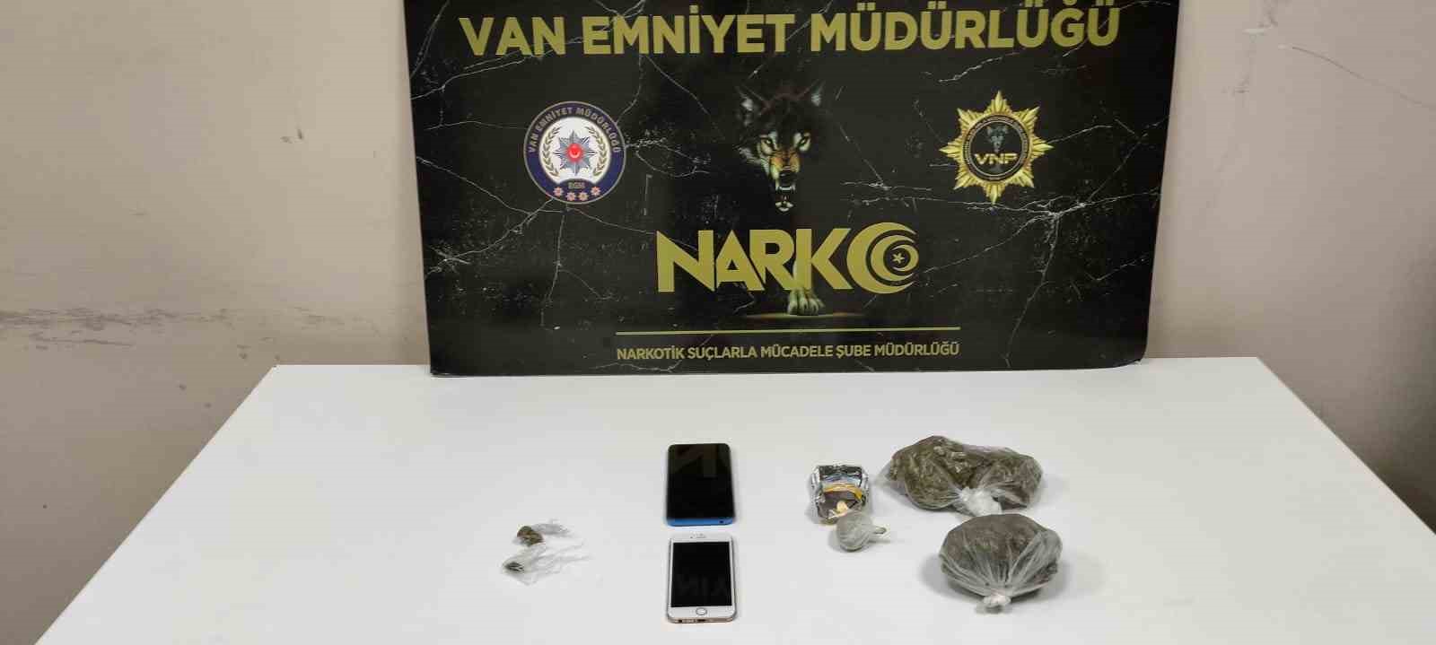 Van’da ‘torbacı’ operasyonu