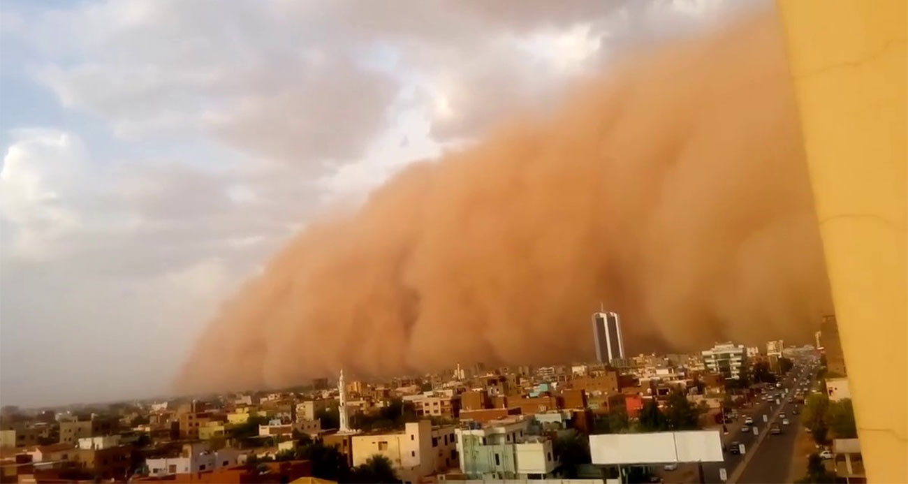 Sudan’ı kum fırtınası vurdu