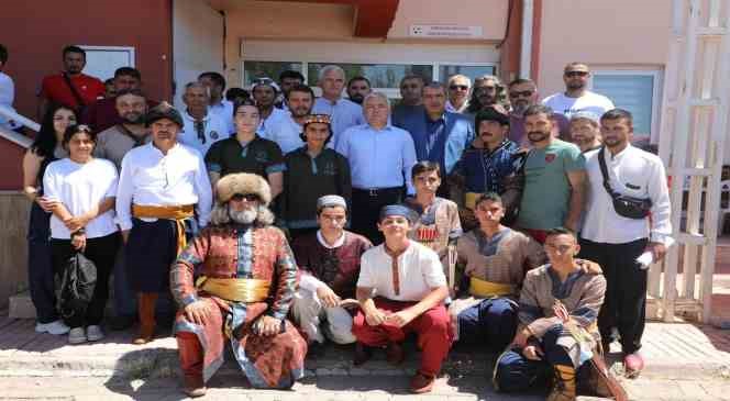 Geleneksel Okçuluk Gençler Açık Hava Puta Türkiye Şampiyonası, Sivas’ta başladı