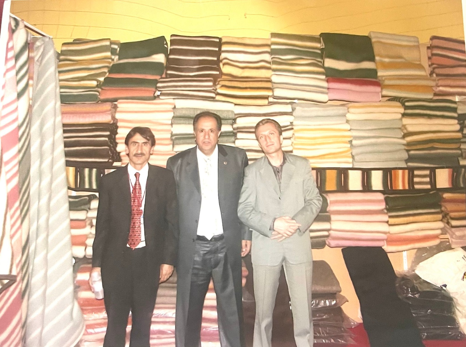 Vanlı iş adamından tekstil üreticilerine önemli tavsiye: Yün battaniye üretin