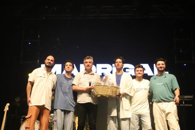 Şile Festivali'nde yıldız yağmuru