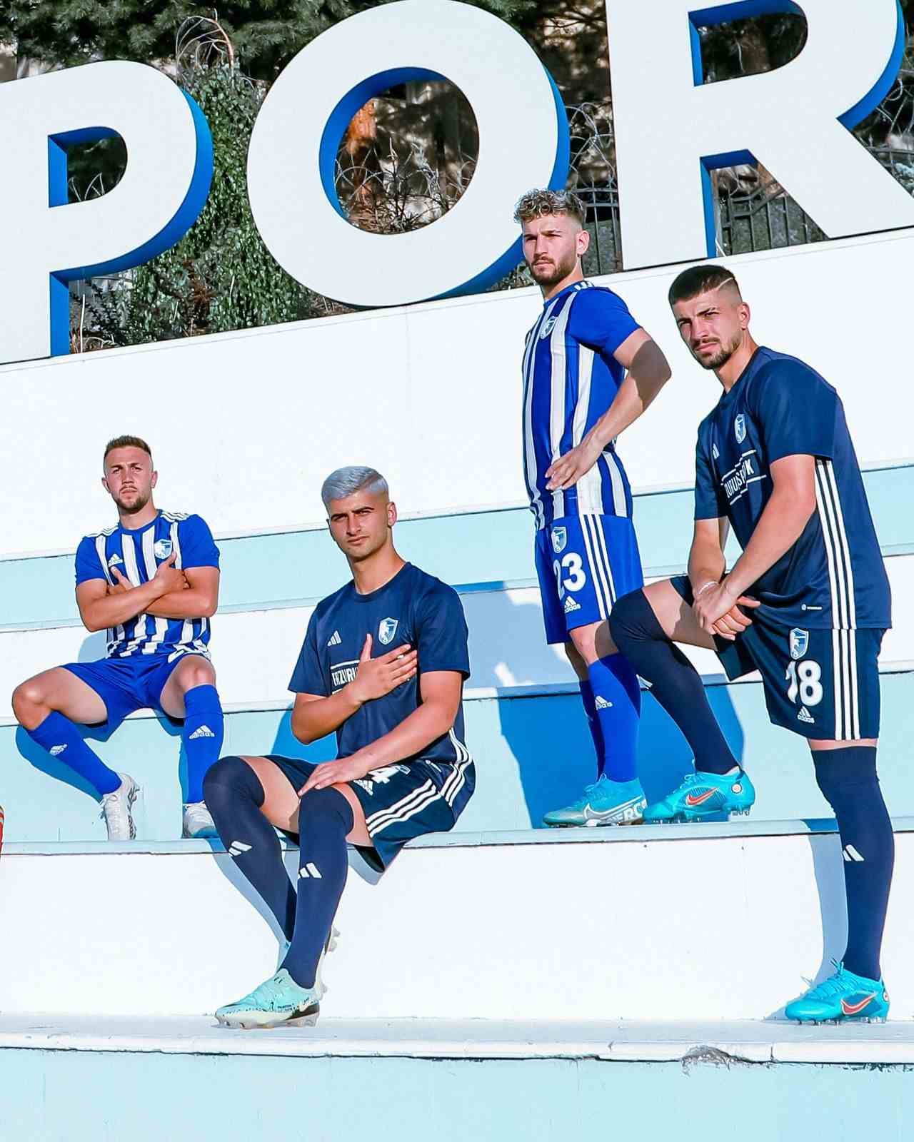 Erzurumspor FK’dan Cumhuriyet’in 100. yılına özel forma