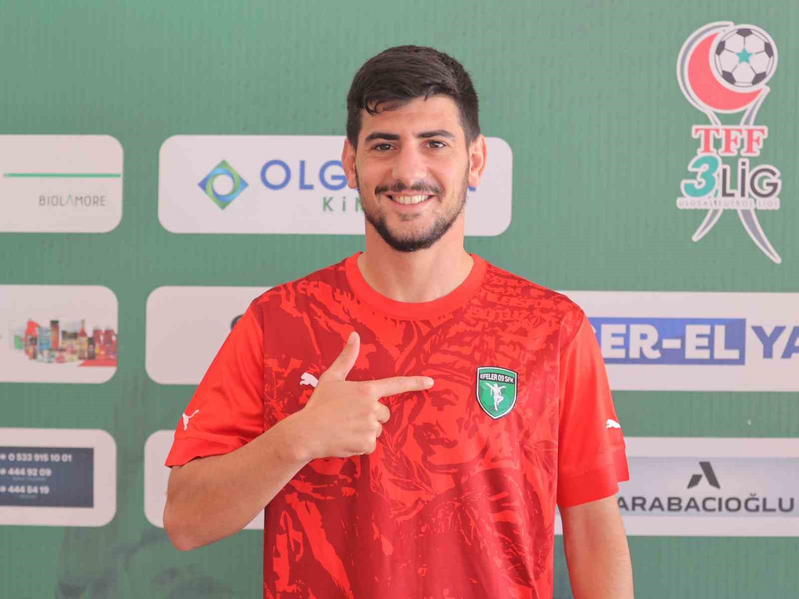 Efeler 09 SFK’de transfer devam ediyor