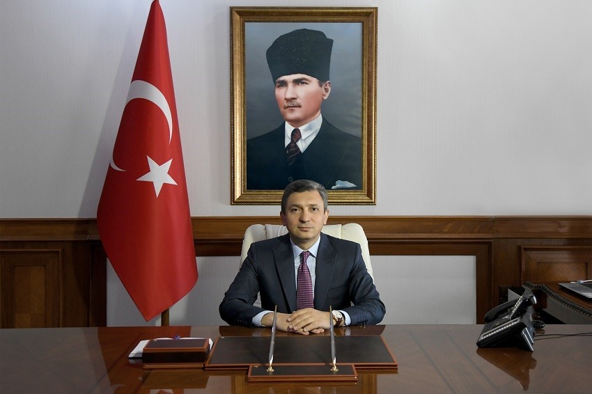 Antalya Valiliği’ne Hulusi Şahin atandı