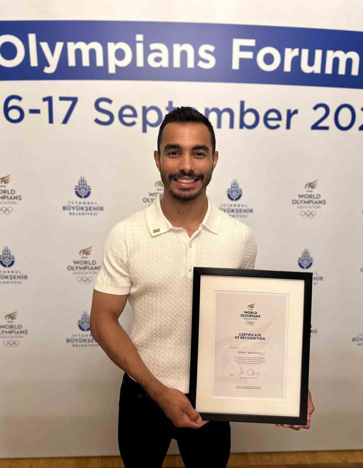 Ferhat Arıcan’a büyük onur