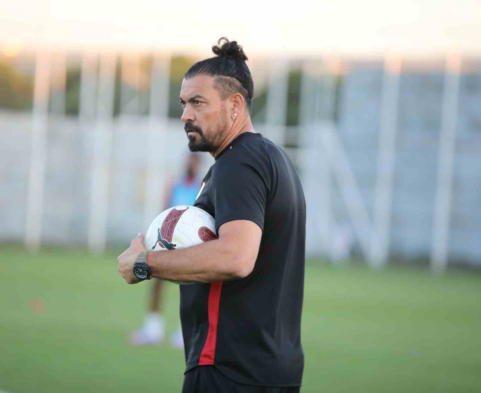 Servet Çetin: “Antalyaspor maçı kolay olmayacak”