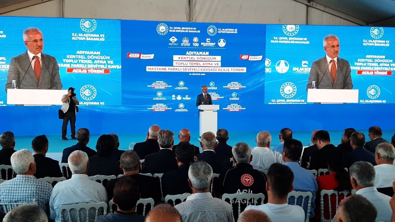 Bakan Uraloğlu: “Çelikhan yolunun ihalesini 2023 yılında yapmış, 2024 yılında da çalışmalara başlamış olacağız”