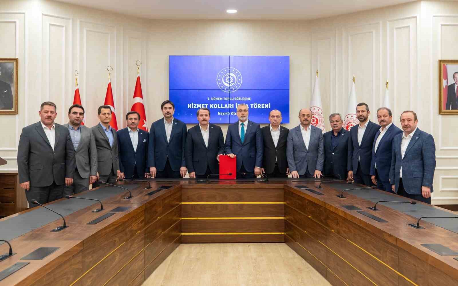 Kamu Toplu Sözleşmesi’nde 11 hizmet kolunun elde ettiği haklar belli oldu