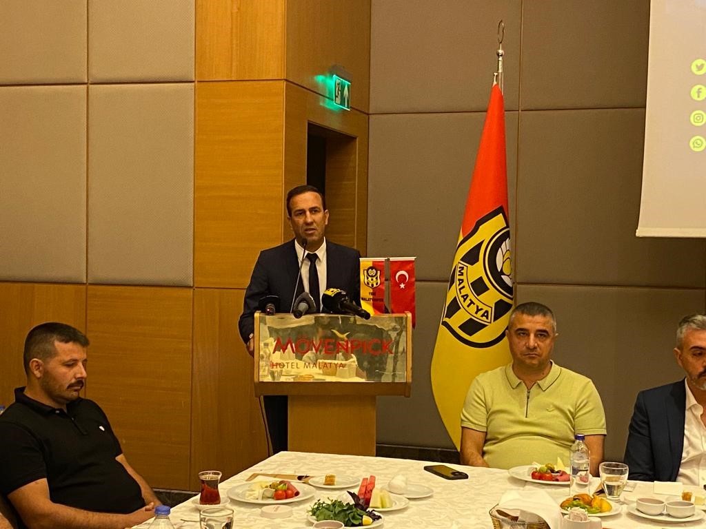 Adil Gevrek: “İmza yetkisi bu yönetimde”