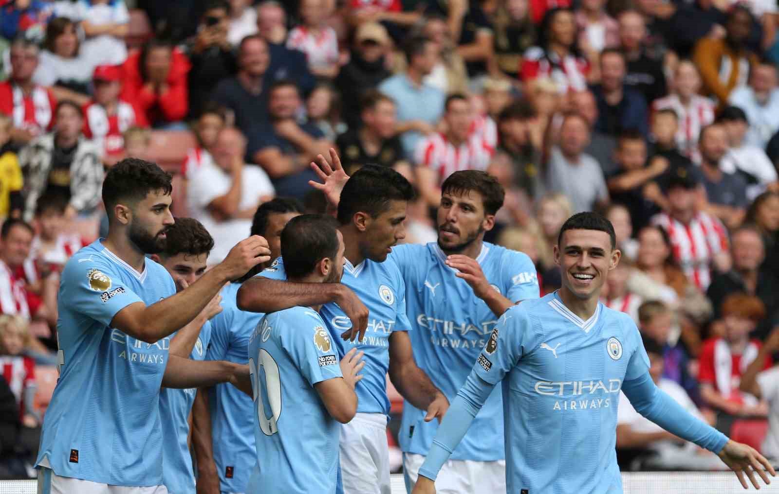 Son şampiyon Manchester City, sezona 3’te 3’le başladı