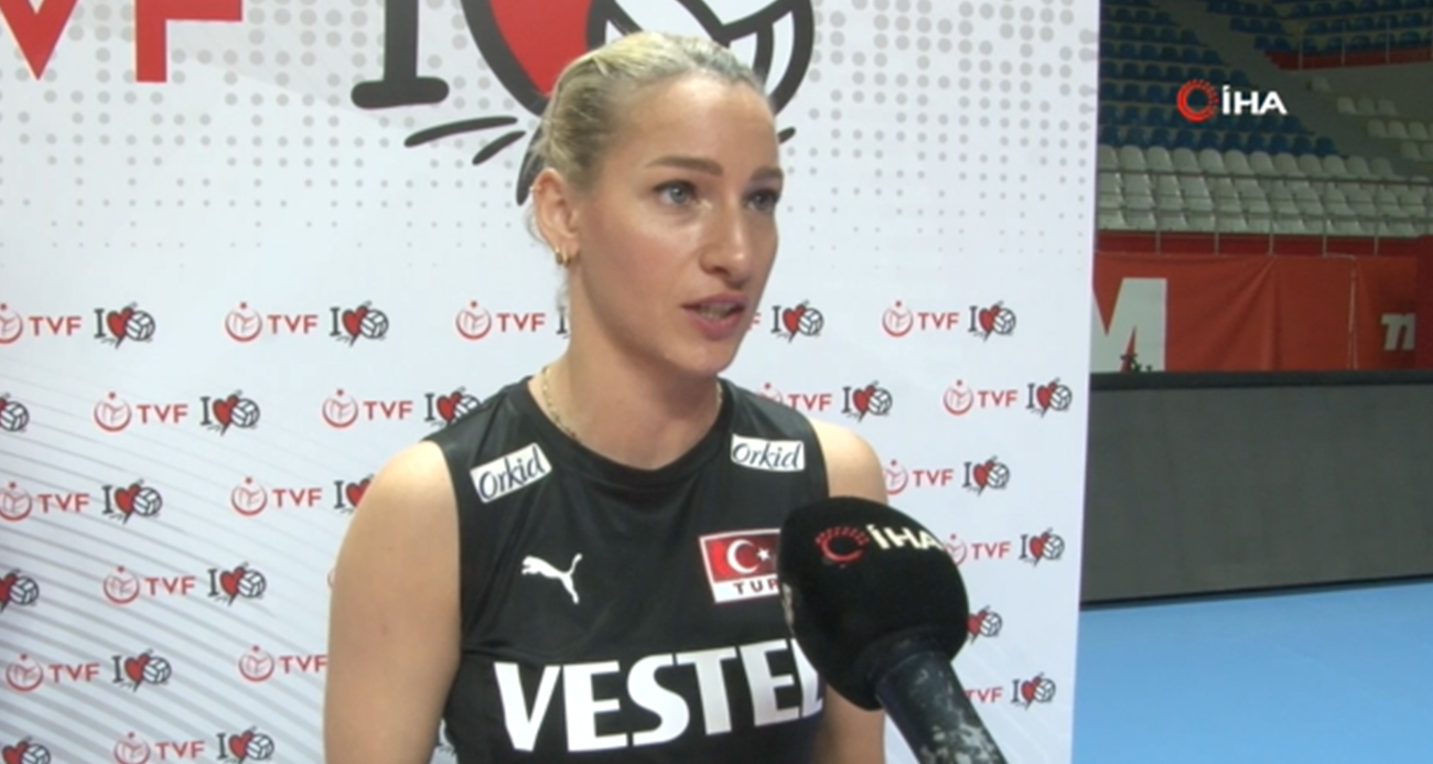 Gizem Örge: ‘Dünyanın 1 numarasıyız ve zirvede kalmak daha önemli’