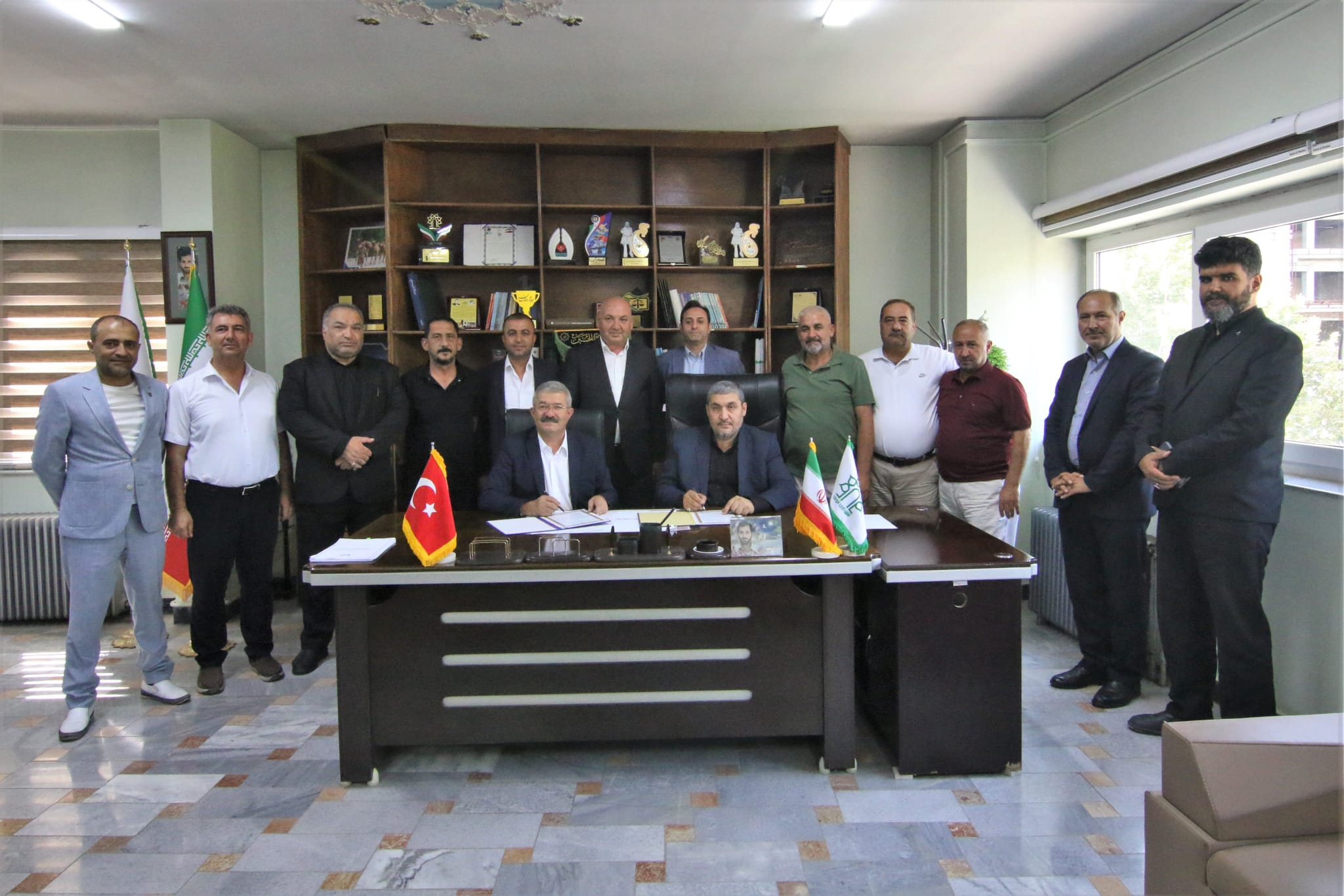 Van TSO, Khoy Belediyesi’nin daveti üzerine İran’a gitti