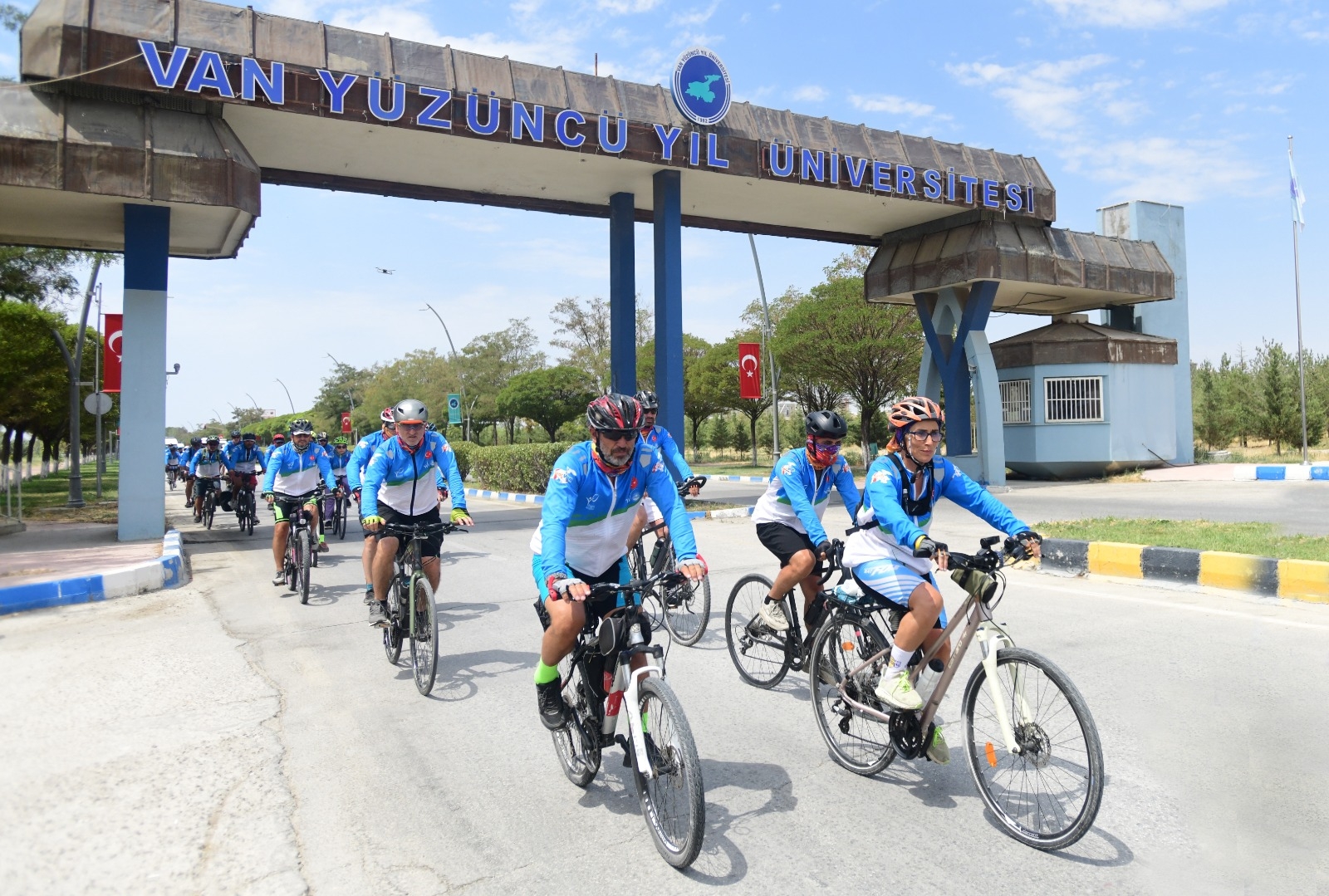 Van Gölü Aktivistleri, Van YYÜ kampüsünde buluştu