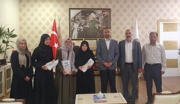 Van’da Kur’an-ı Kerim okumaya teşvik için program düzenlendi