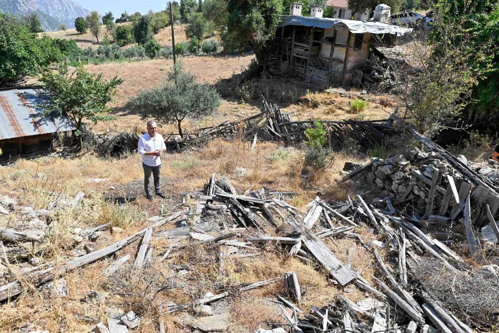 Başkan Uysal, yaylada çocukluk arkadaşlarıyla buluştu