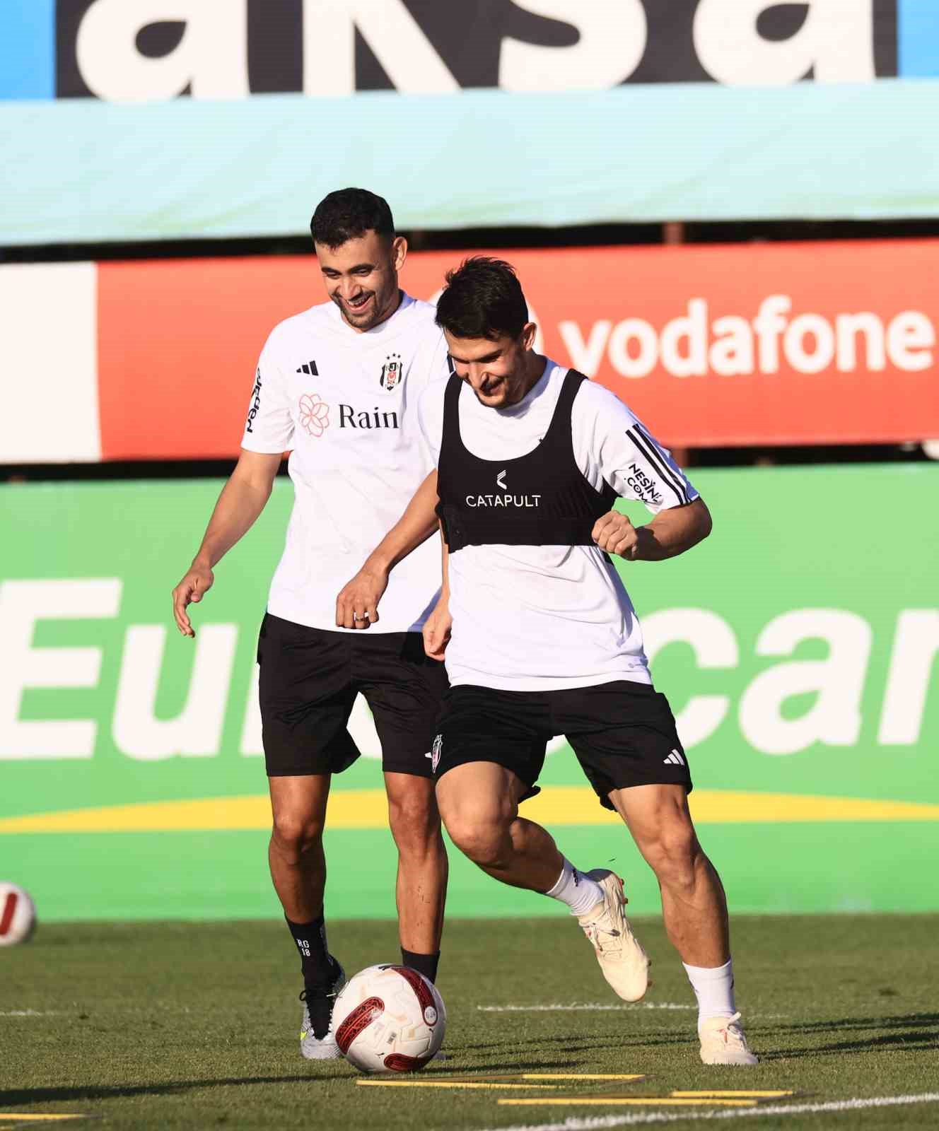 Beşiktaş, Dinamo Kiev maçının hazırlıklarına devam etti