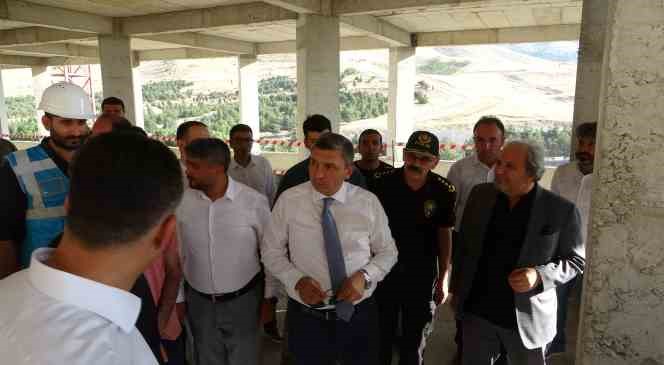 Deprem bölgesi Malatya’da kamu yatırımları hızla ilerliyor
