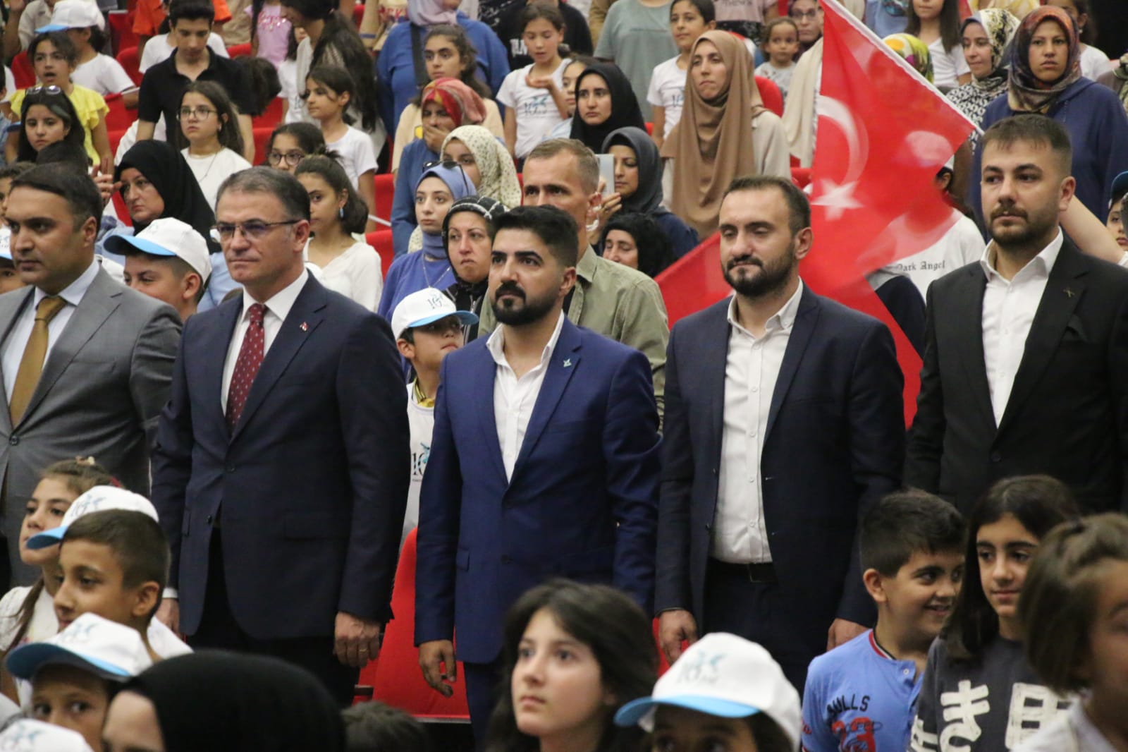 Van Valisi Balcı TÜGVA’nın kapanış törenine katıldı