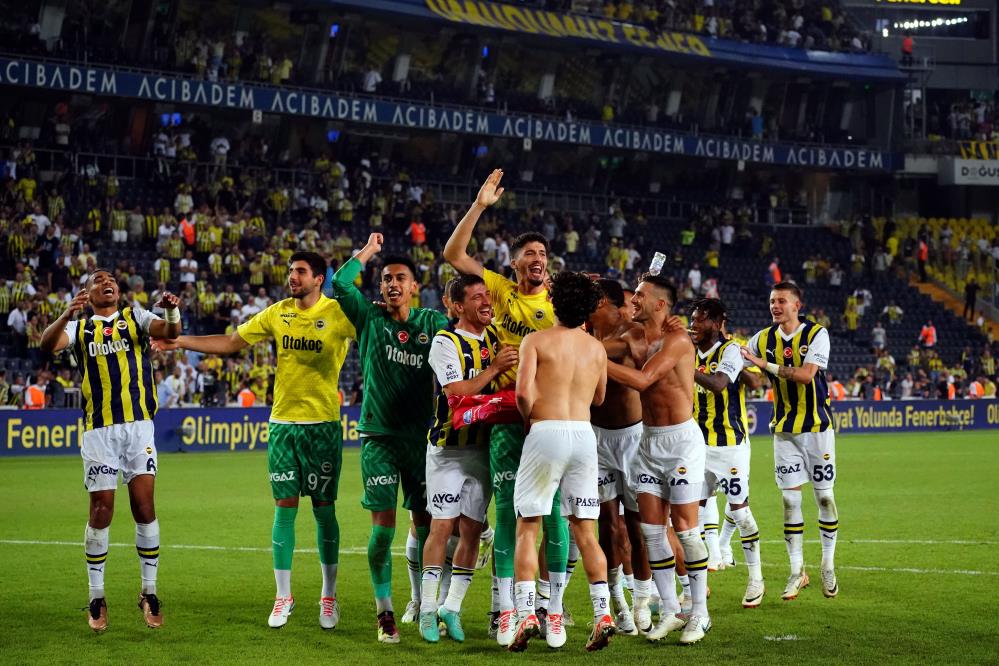 Fenerbahçe farklı kazandı! Fenerbahçe 5 – 1 Twente