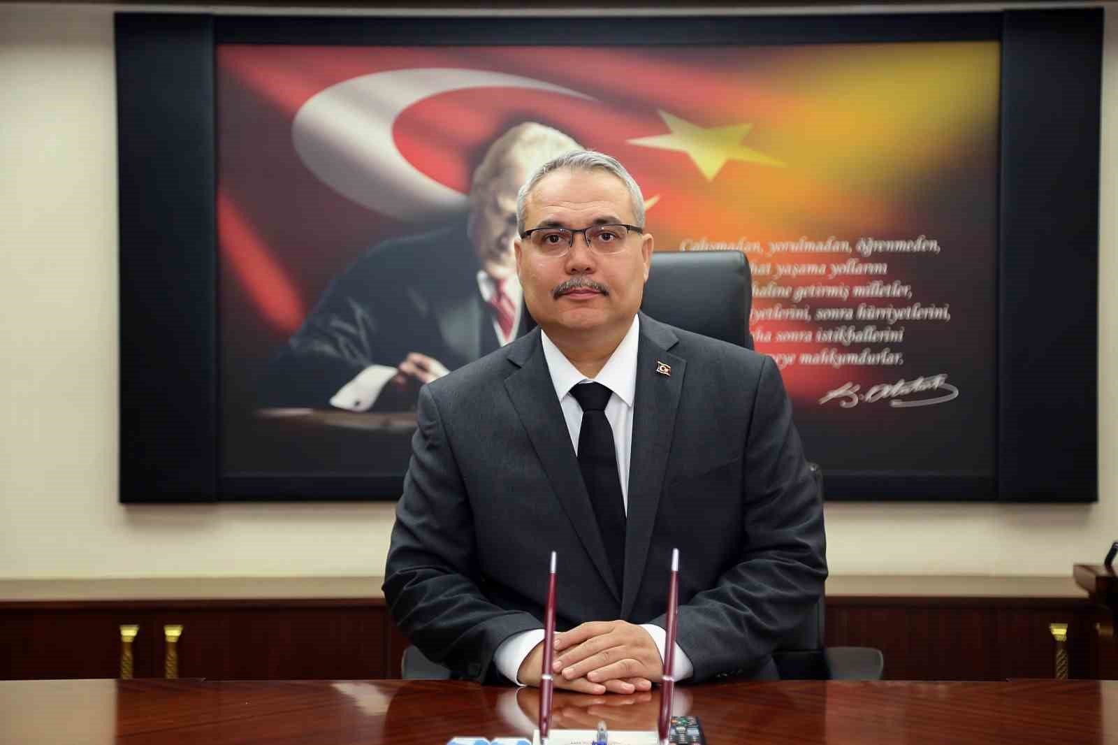Muş Valiliğine Avni Çakır atandı