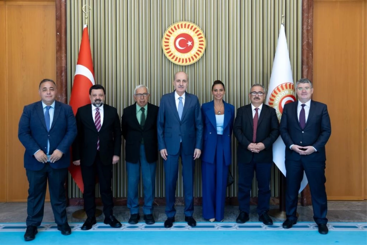 Gazetecilerden TBMM Başkanı Kurtulmuş’a ‘Yeşil Pasaport’ Talebi