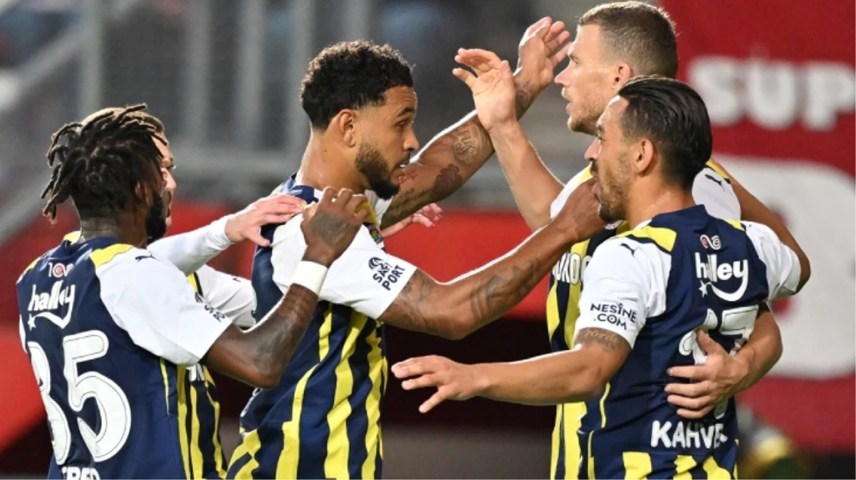 Fenerbahçe, play-off turunda Twente’yi eleyerek Konferans Ligi’nde gruplara kaldı