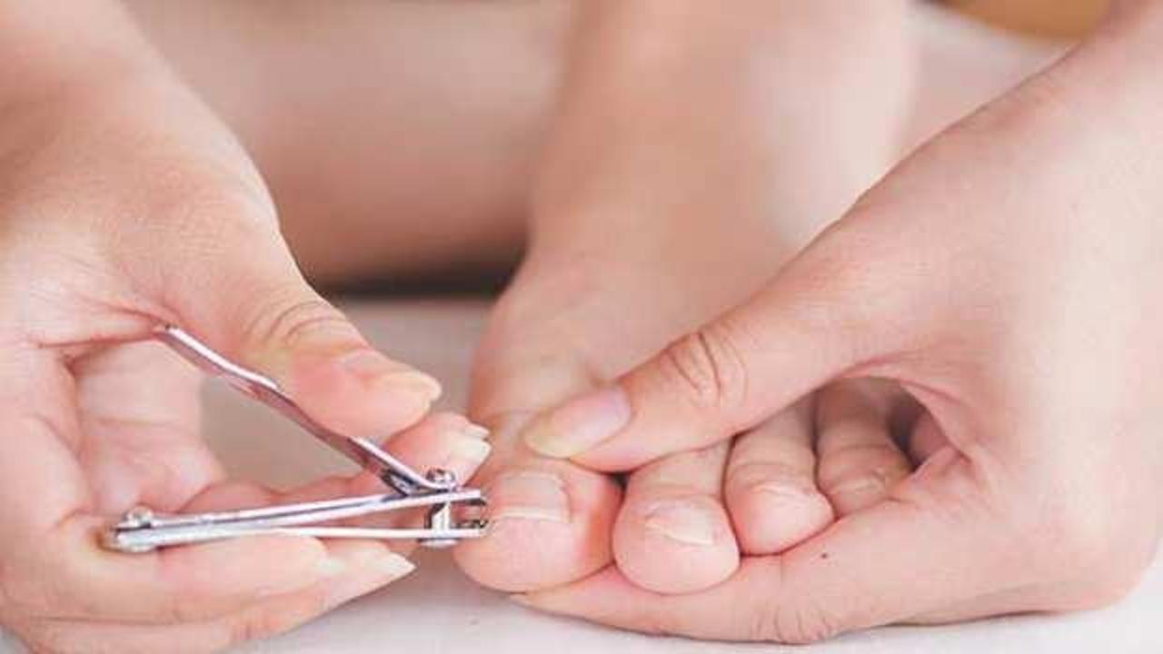 Ayak tırnak batması nasıl geçer? Geçmeyen tırnak batması neden olur?