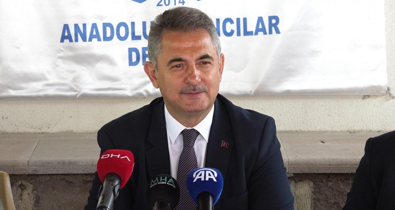 Murat Köse'den Mansur Yavaş'a 58 km'lik metro göndermesi!