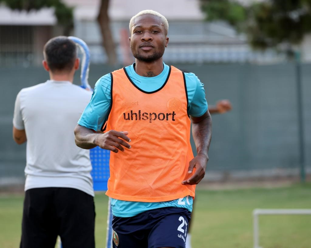 Alanyaspor’un Kasımpaşa mesaisi sürüyor