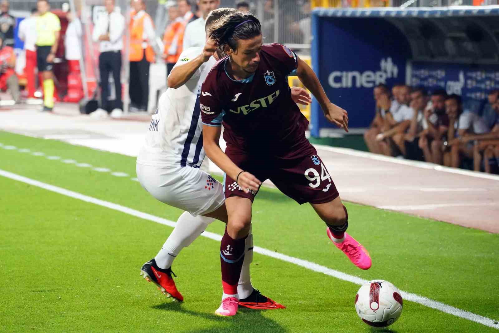 Trendyol Süper Lig: Kasımpaşa: 0 – Trabzonspor: 0 (Maç devam ediyor)