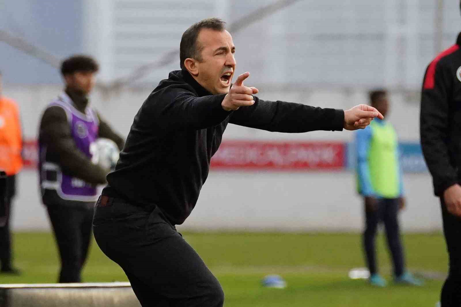 Başakşehir’de Recep Uçar’ın ismi öne çıkıyor