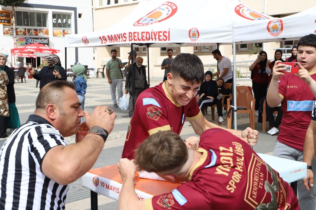 19 Mayıs’ta bilek güreşi müsabakaları