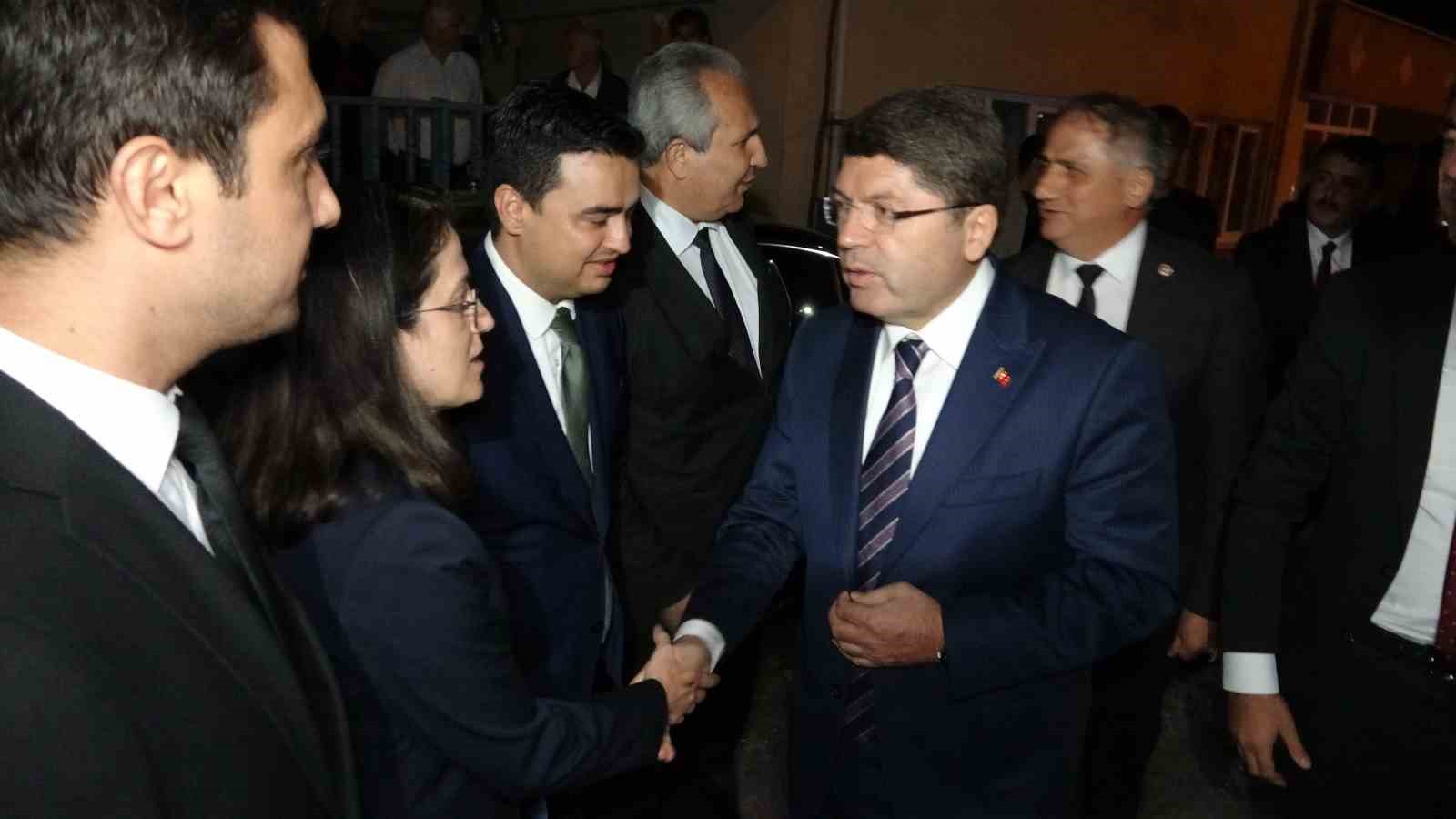 Bakan Tunç’tan maden şehidinin ailesine taziye ziyareti