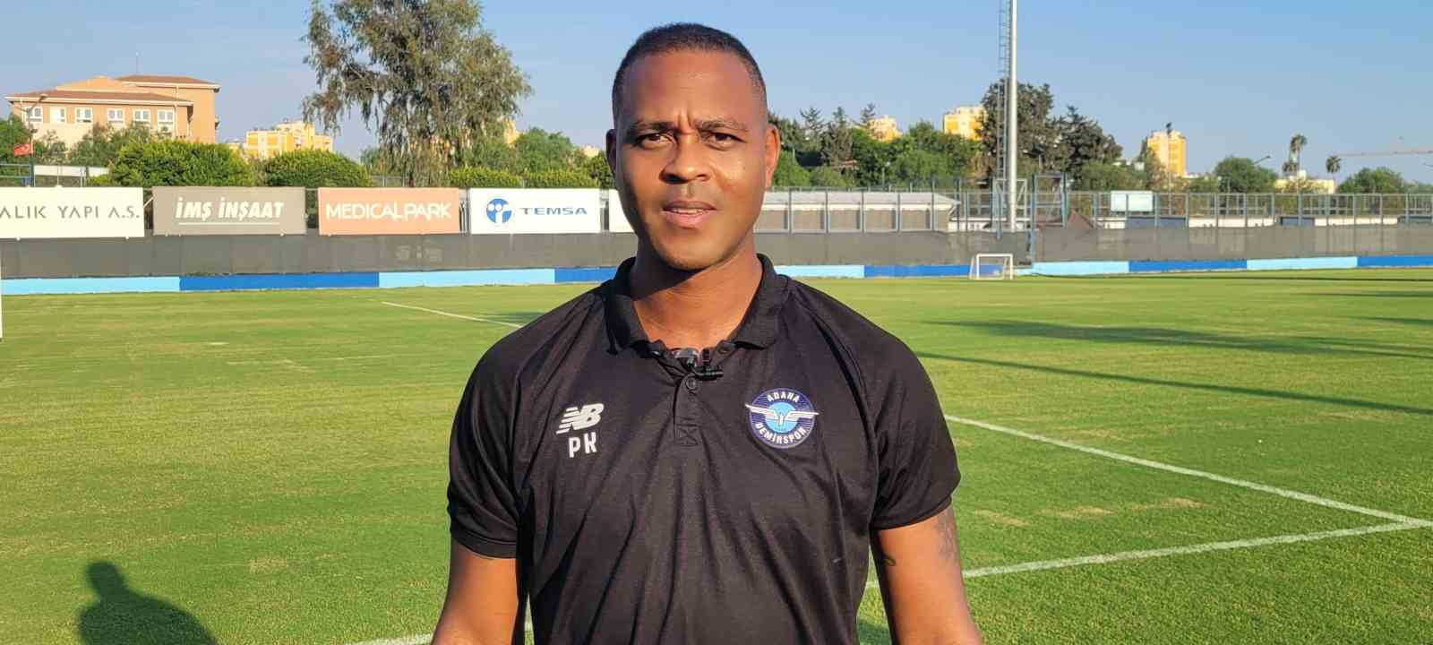 Patrick Kluivert: “Takımım bütün maçlara hazır durumda”