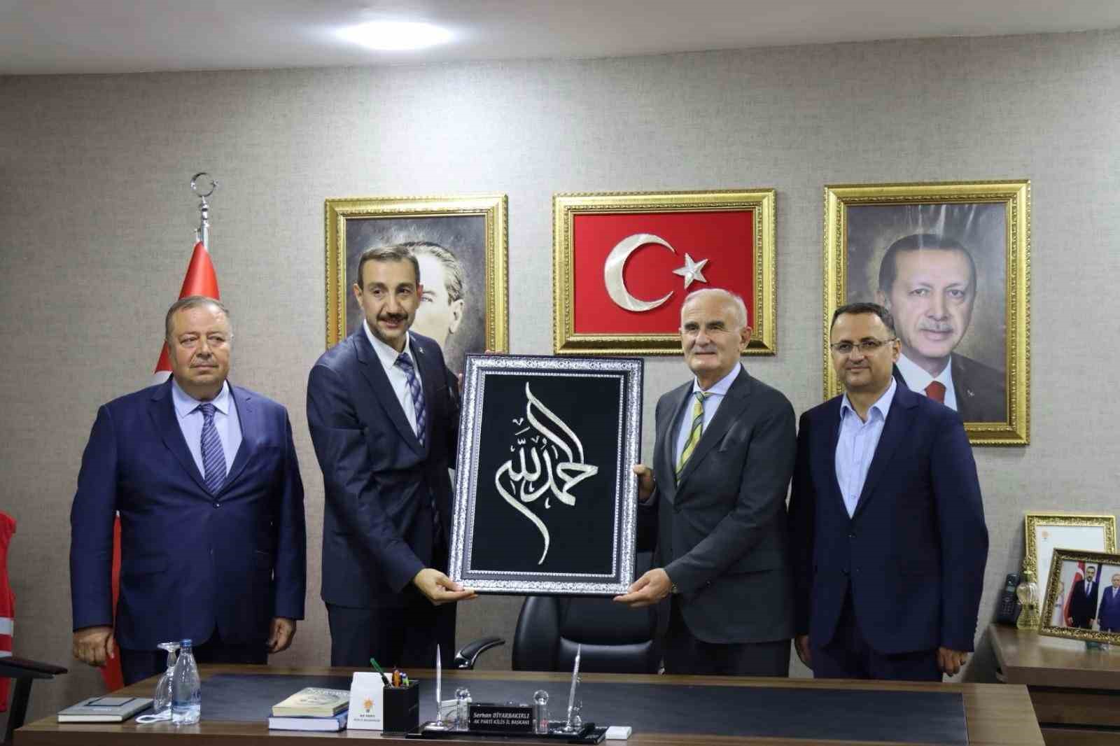 AK Parti’li Yılmaz: “AK Parti siyaseti ideolojileri ön plana çıkaran bir siyasi hareket değildir”