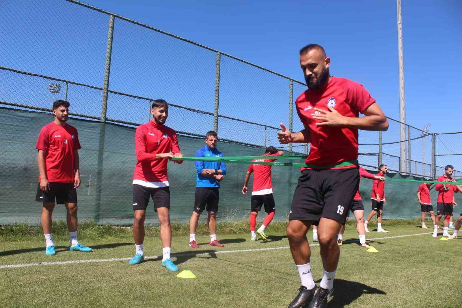 Afyonspor, deplasman için yarın yola çıkıyor