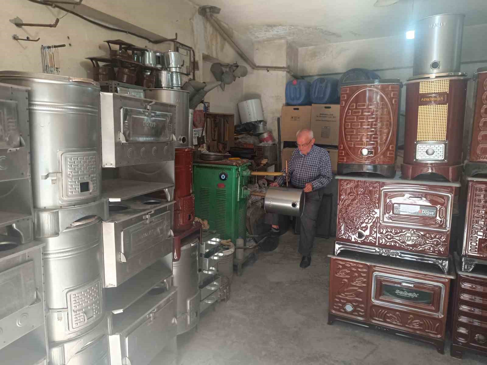 Siirt’te sobalar çarşıda yerini aldı