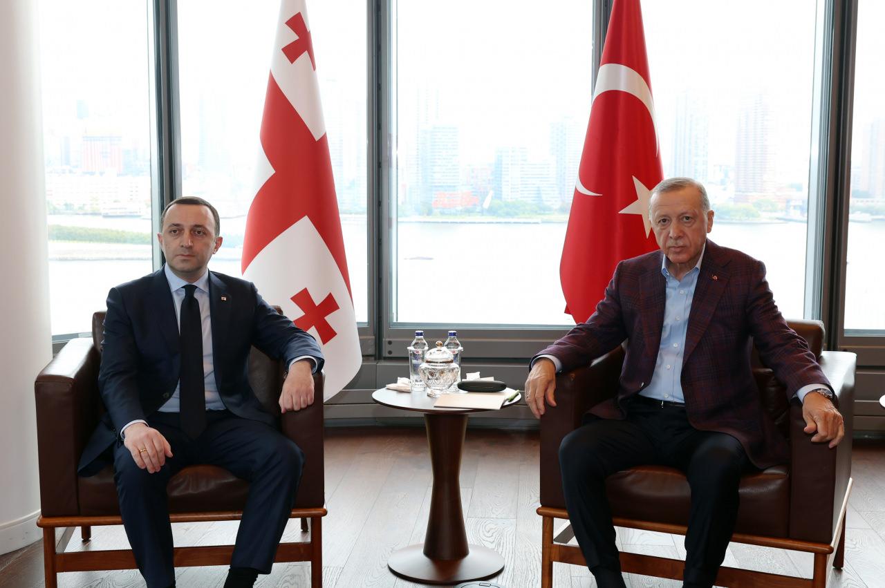 Cumhurbaşkanı Erdoğan, Gürcistan Başbakanı Garibashvili’yi kabul etti