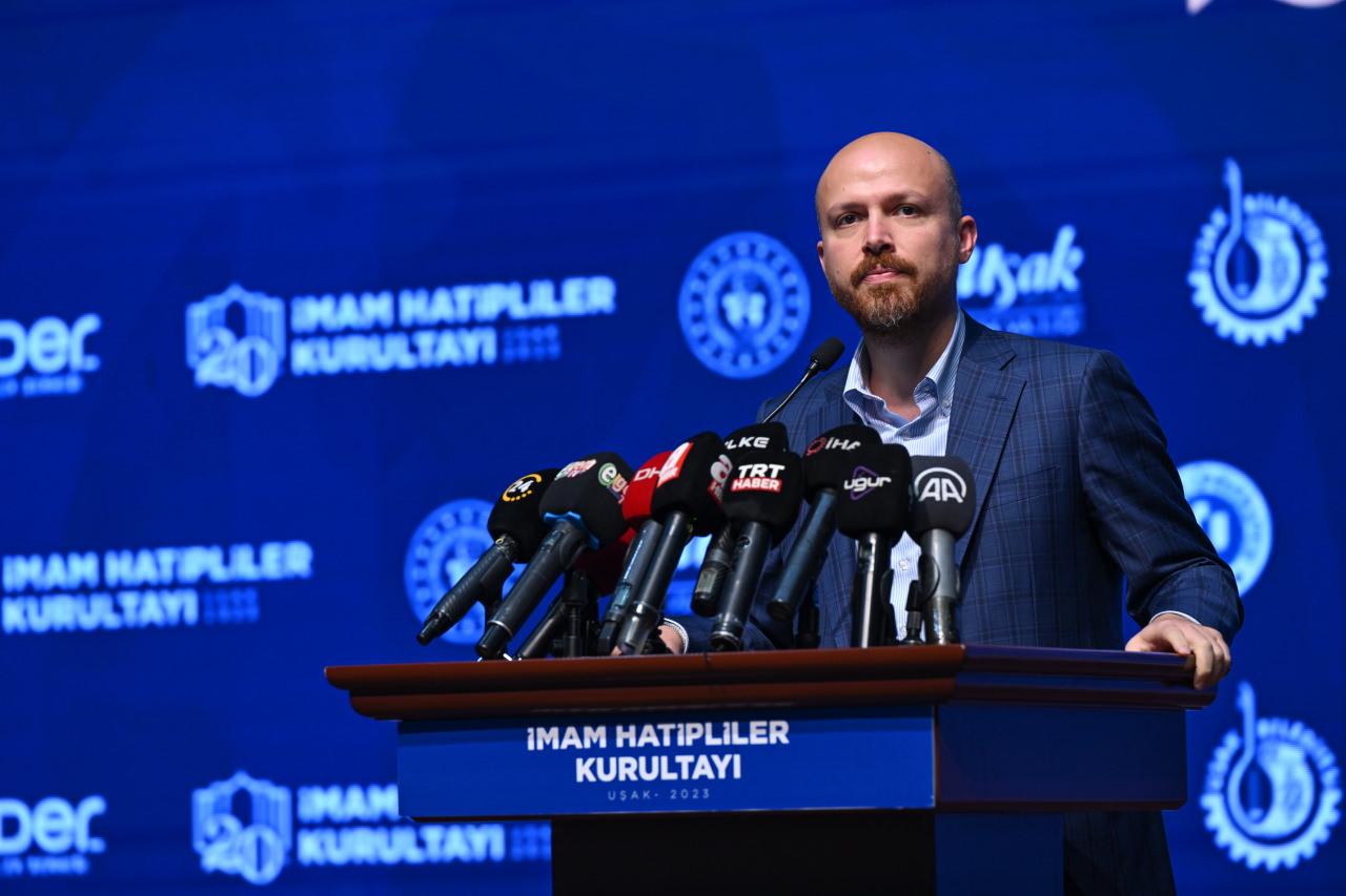 Meclis Başkanı Kurtulmuş: İmam hatip meselesi asla unutulmamalı!