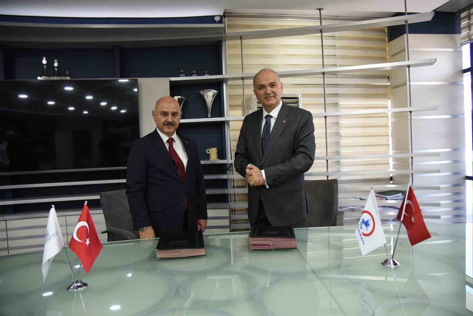 Düzce Belediyesi ile Üniversite arasında işbirliği