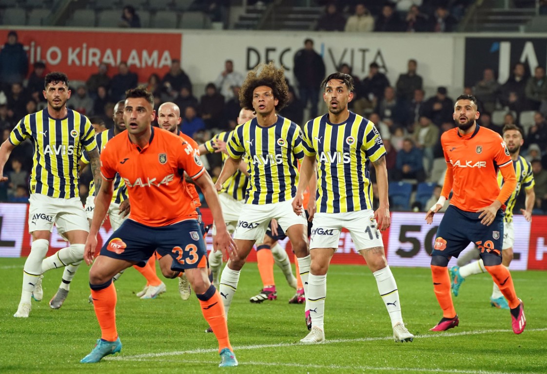 Fenerbahçe ile Başakşehir 31. randevuda
