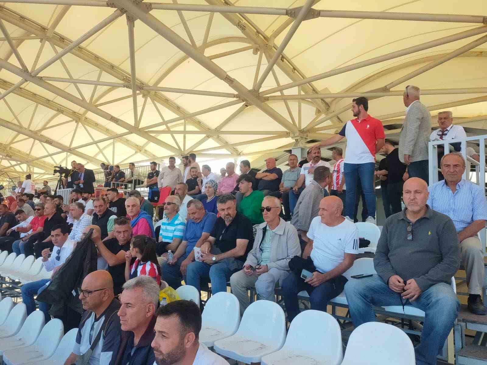 1969 Bilecik Spor Kulübü’ne bir tek o başkan sahip çıkıyor