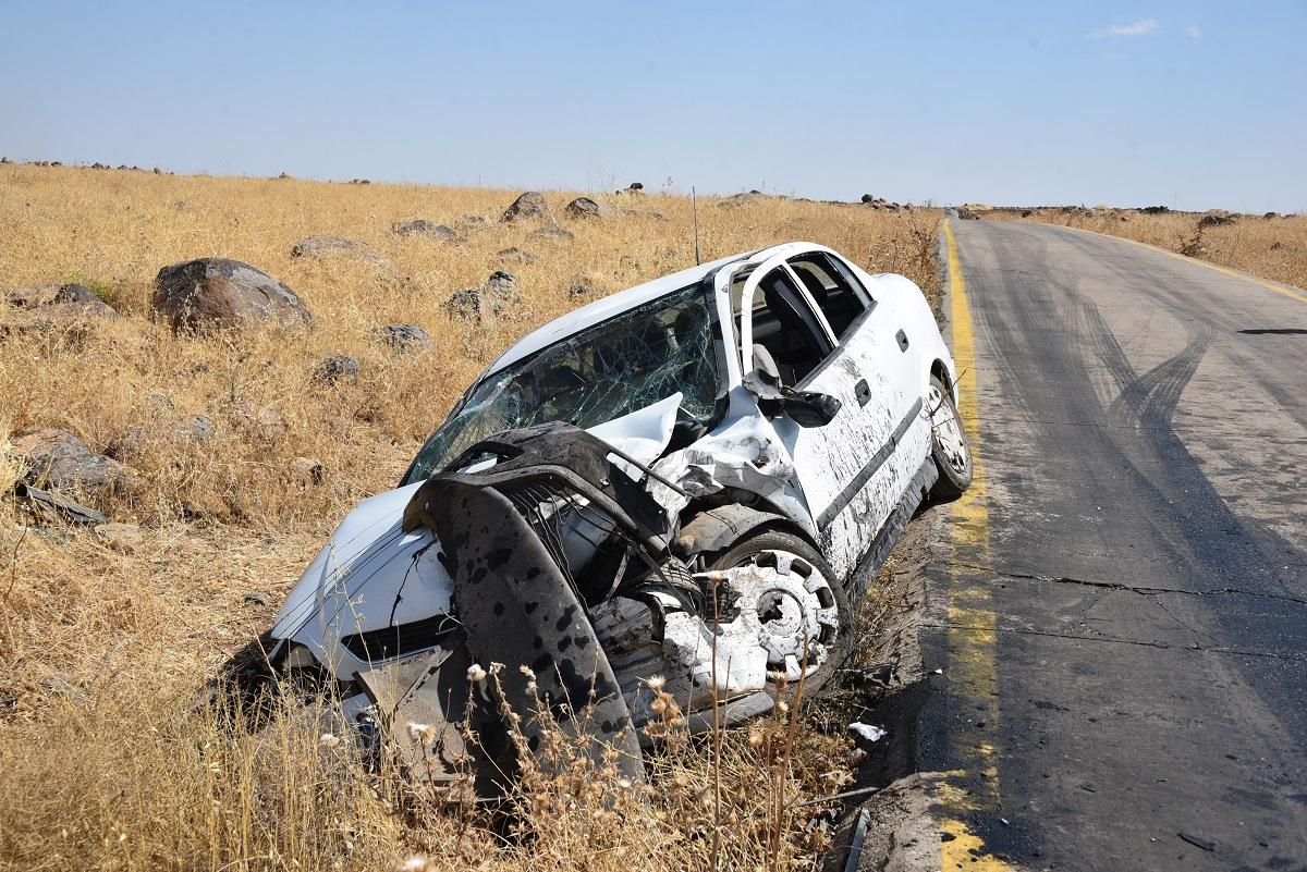 Şanlıurfa'da otomobille kamyonetin çarpıştı: 9 kişi yaralandı!